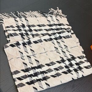 Burberry Geometric Black and White and glitter  Fringe shawl